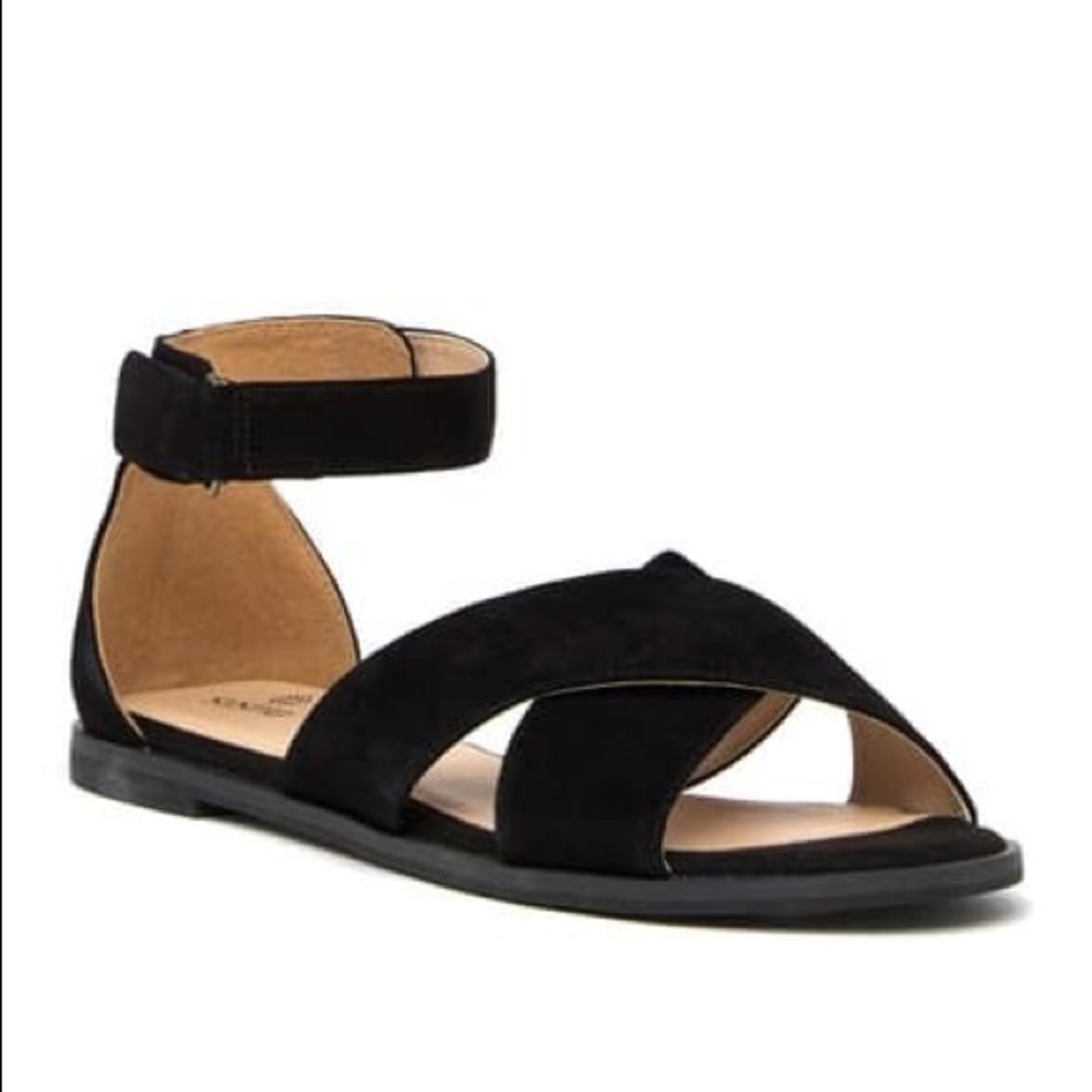 Susina Black Sandal Flats